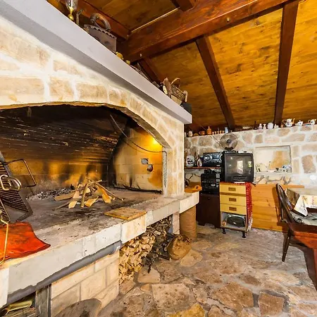 Apartmán Katina Tkon